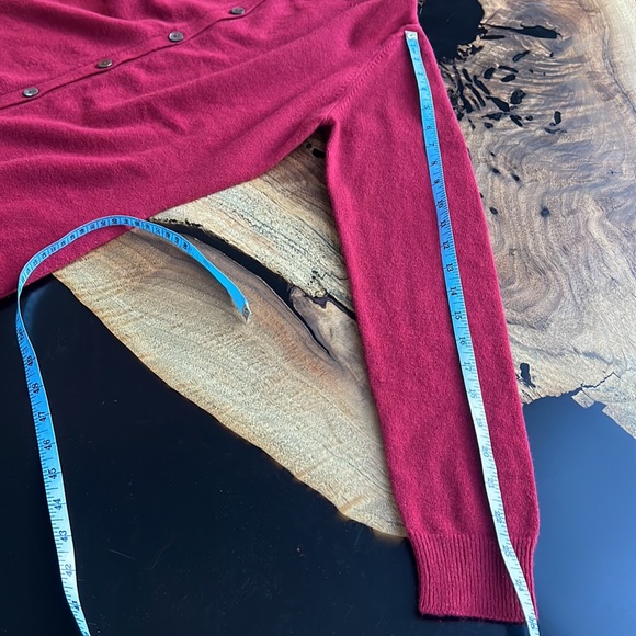 NWOT THE CASHMERE SHOP cardigan, size L - Picture 10 of 10